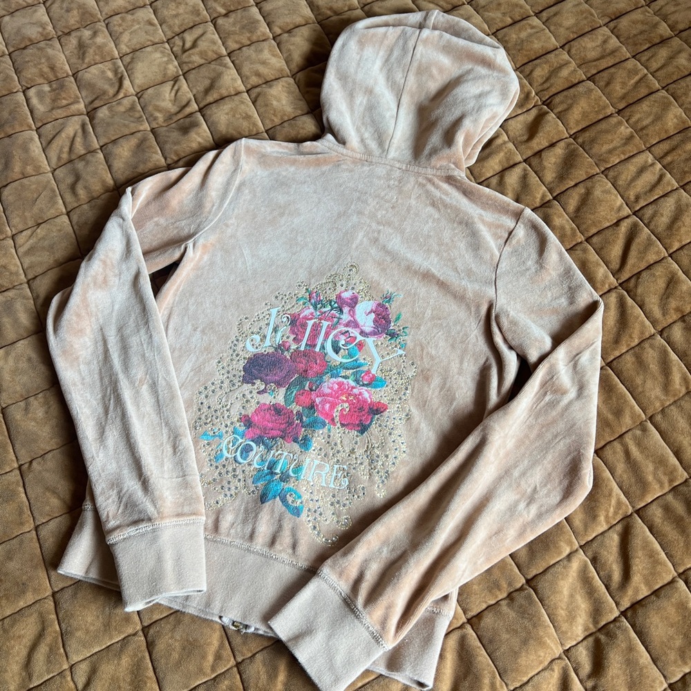 VINTAGE Y2K JUICY COUTURE VELOUR ZIP UP SMALL BEIGE